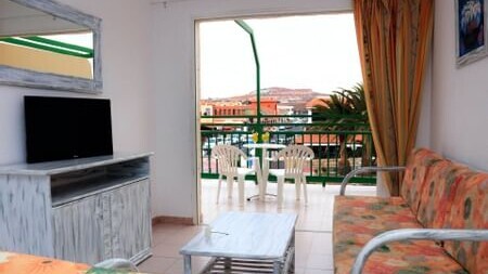 Aparthotel Caleta Garden